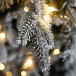 SNOWY WINTERFOLD - Artificial Christmas Tree Size 7.5 H' - Image 7