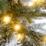 SNOWY WINTERFOLD - Artificial Christmas Tree Size 7.5 H' - Image 5
